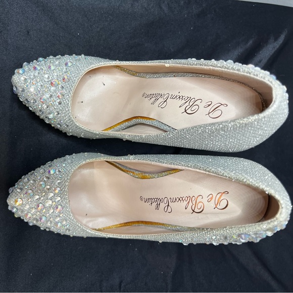 De Blossom Collection - Picture 8 of 10